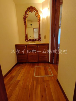 【玄関】 | セザンヌ牟呂 | イメージ写真です。