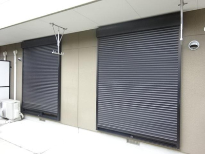 【設備】 | フィールドピアＥ | 窓シャッター