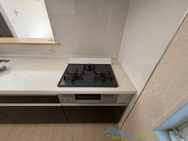 平塚市南金目　中古戸建のキッチン