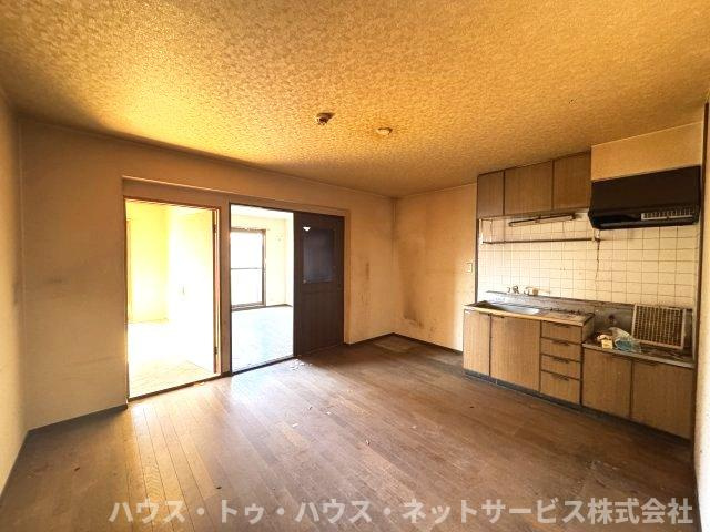 平和マンションの内装