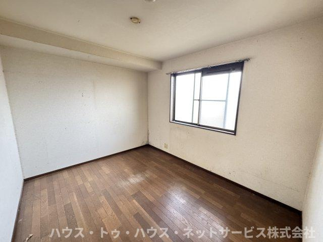 平和マンションの子供部屋