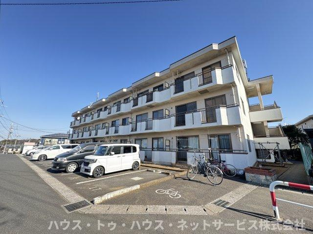 平和マンションの外観