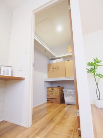 クレール山ノ代　B棟の収納