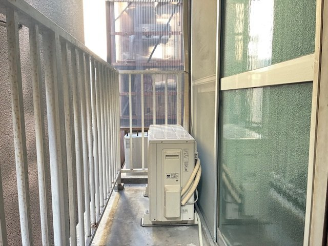 京都市南区東九条西山町の賃貸マンションのバルコニー|陽当たり良好なバルコニーです