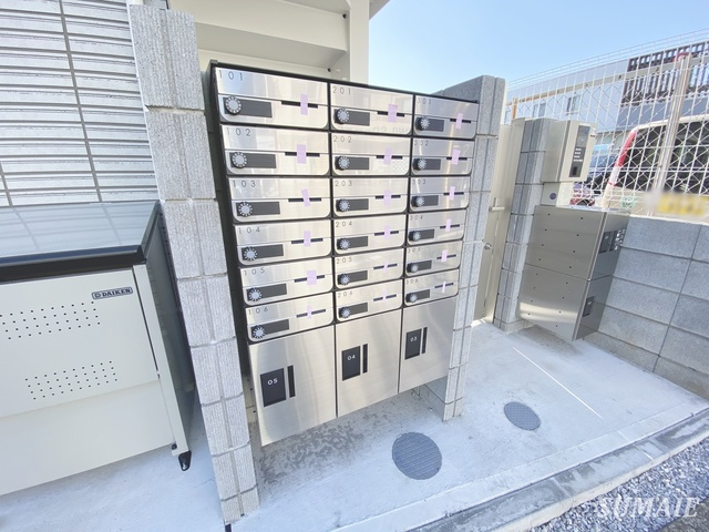 MELDIA与野本町Ⅲのその他共用部分|集合郵便ポスト＆宅配ボックス！