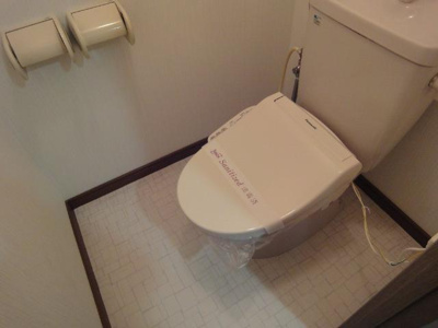 【トイレ】 | メゾン・ド・ファミーユ | シャワー付トイレ（イメージ）