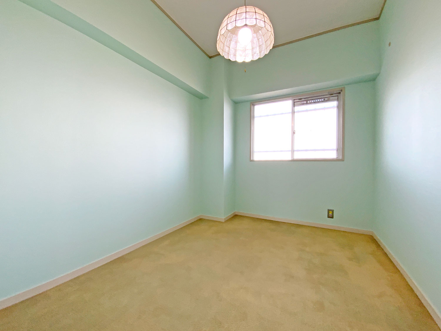 明南住宅二号棟の洋室|洋室