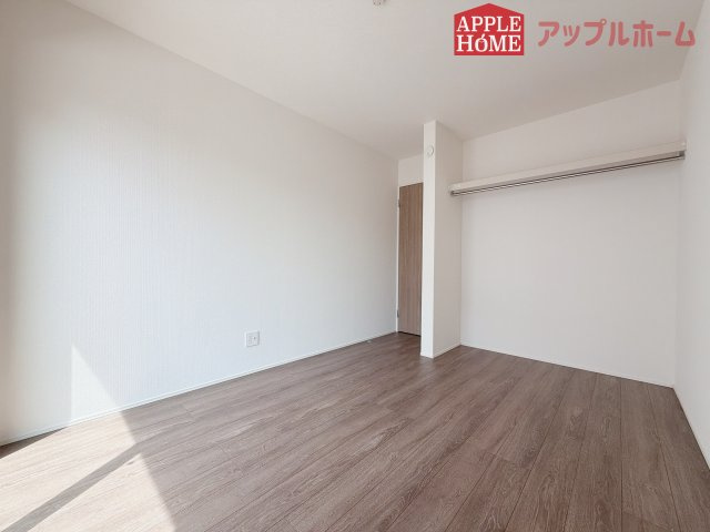 【新築住宅】坂戸市にっさい花みず木 11期 全5棟の洋室|居室は全室収納あり！たっぷりある収納活用でお部屋もキレイを保てます♪