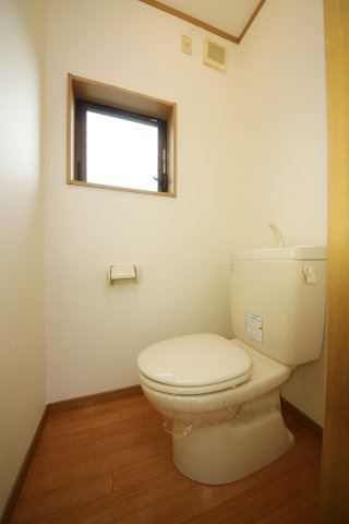 ファミール青空のトイレ