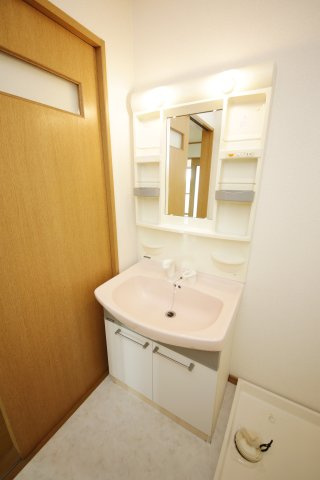 ファミール青空の洗面所