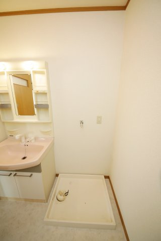 ファミール青空の洗面所