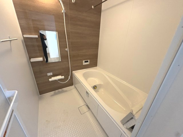 【浴室】 | 福岡市南区長住7丁目1期Y　1号棟（全2棟）【仲介手数料無料・0円】 | 現地写真。浴室です。