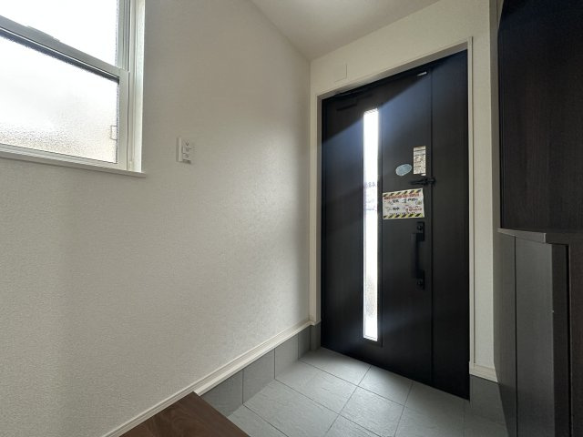 神戸市垂水区神陵台７丁目新築戸建２号地の玄関