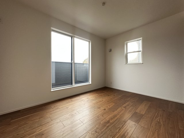 神戸市垂水区神陵台７丁目新築戸建２号地の洋室