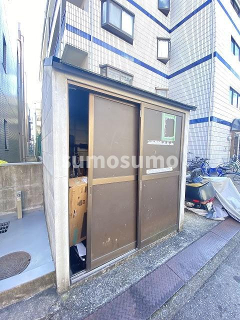 ハイツソレイユの外観