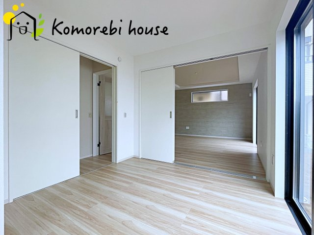 KIS白岡市小久喜　18期　新築一戸建て　リガーレ　01の洋室|きれいな洋室です