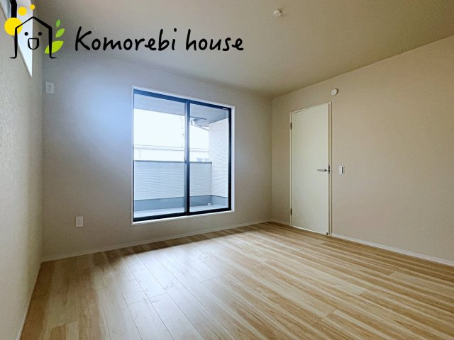 KIS白岡市小久喜　18期　新築一戸建て　リガーレ　01の寝室|落ち着いて過ごせるお部屋なので、寝室にいかがでしょうか