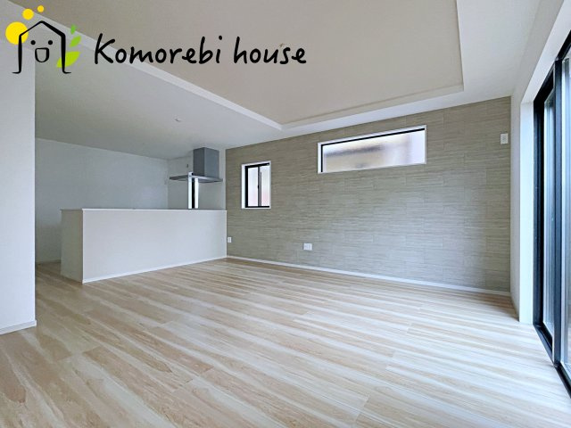 KIS白岡市小久喜　18期　新築一戸建て　リガーレ　01の居間・リビング|こちらのリビングで趣味の時間をお楽しみください