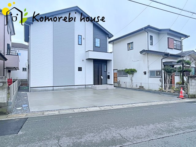 KIS白岡市小久喜　18期　新築一戸建て　リガーレ　01の駐車場|駐車場の用意があります