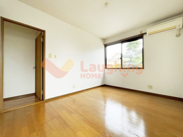 ハイカムール津福の寝室|使い勝手のいい寝室です