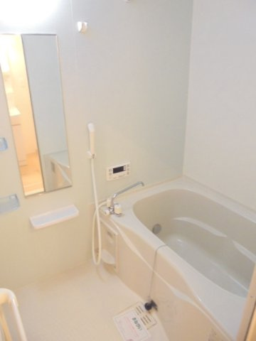 シャンダムールの浴室|ゆったり過ごせるお風呂です