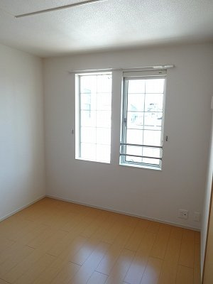 シャンダムールの内装|明るい室内です