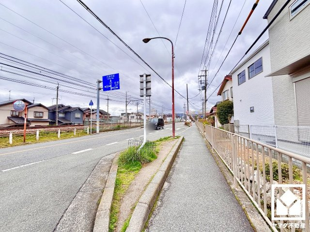 大津市神宮町の前面道路含む現地写真