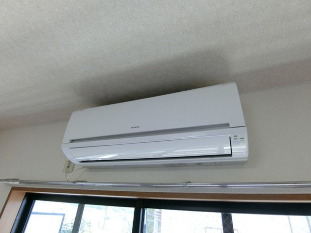 【冷暖房・空調設備】 | 御殿場市神山 売一棟マンション ES05946 | 御殿場市神山　エアコン一例