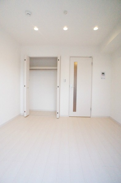 川崎市多摩区宿河原１丁目のアパートの寝室