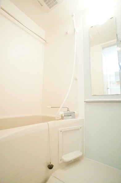 川崎市多摩区宿河原１丁目のアパートの浴室