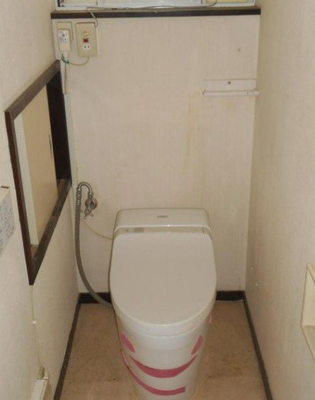 【中古】鶴ヶ島市藤金中古住宅のトイレ|コンパクトで使いやすいトイレです