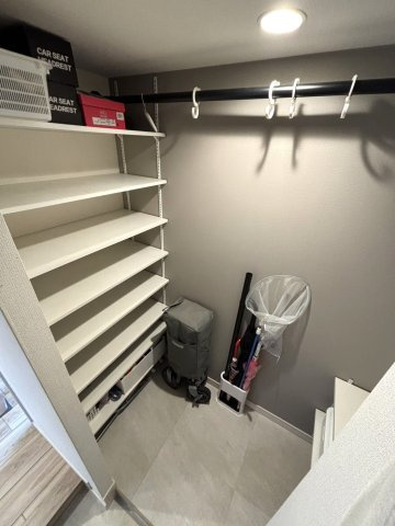 船橋ビレジの収納|シューズインクローゼット