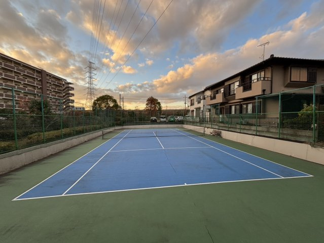 船橋ビレジのその他共用部分|敷地内テニスコート