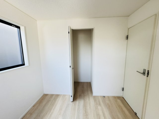 市川市原木４丁目新築戸建【二俣小学校：9分】の収納|5.25帖洋室収納