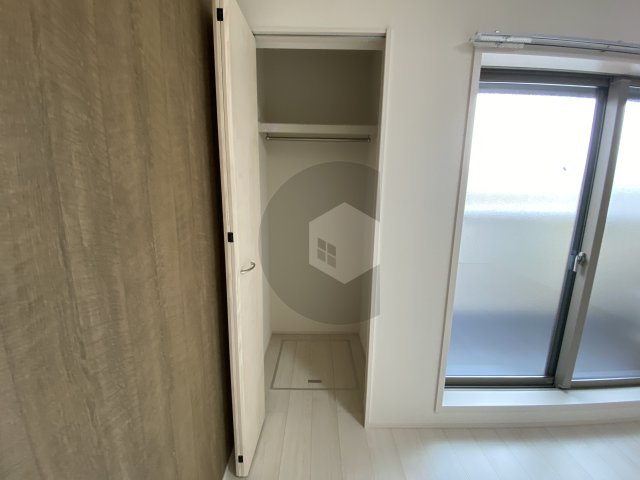 フジパレスJR長瀬の収納