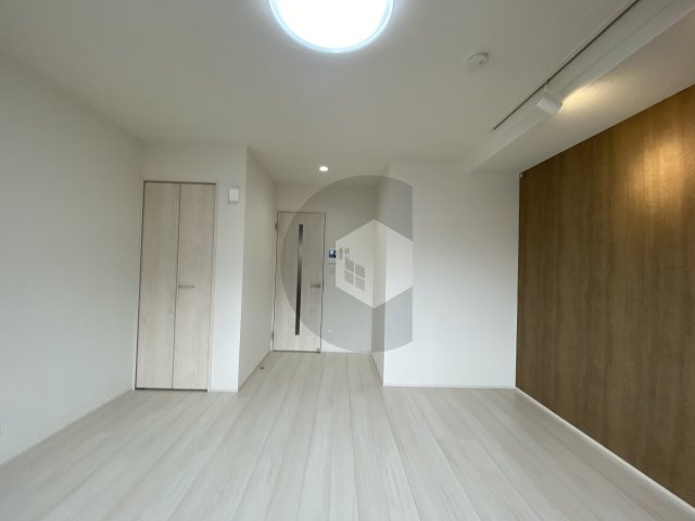 フジパレスJR長瀬の洋室
