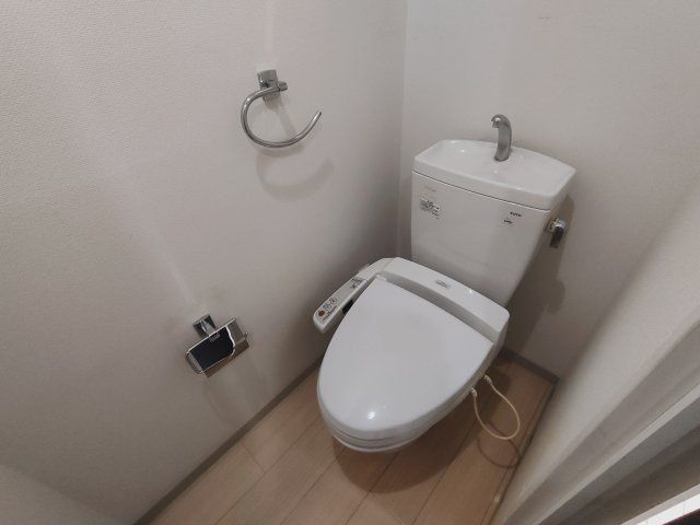 リーフコンフォート新小岩のトイレ