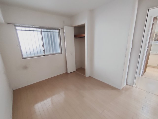 リーフコンフォート新小岩の洋室