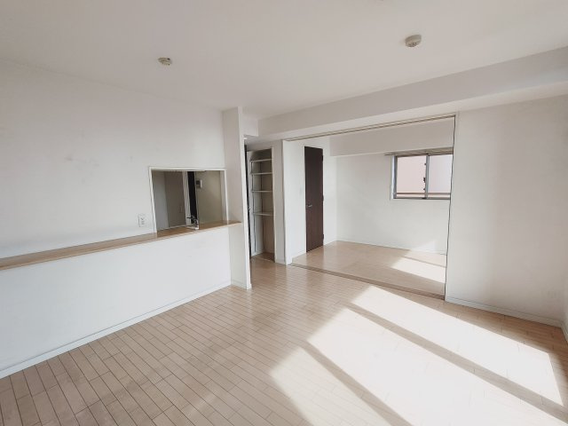 リーフコンフォート新小岩の居間・リビング