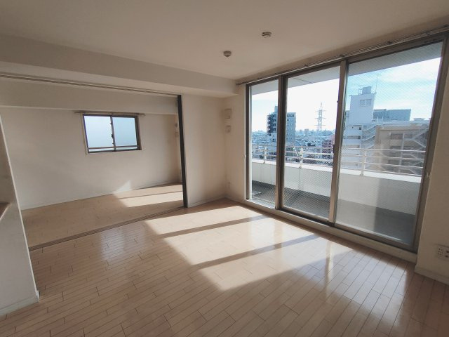 リーフコンフォート新小岩の居間・リビング