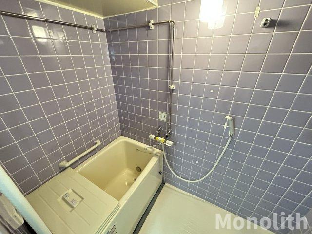 光明池駅前２号棟の浴室