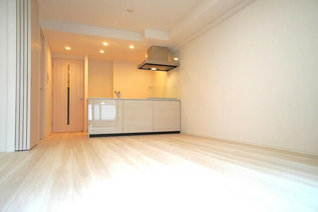 アヴァンカーサ町屋の居間・リビング