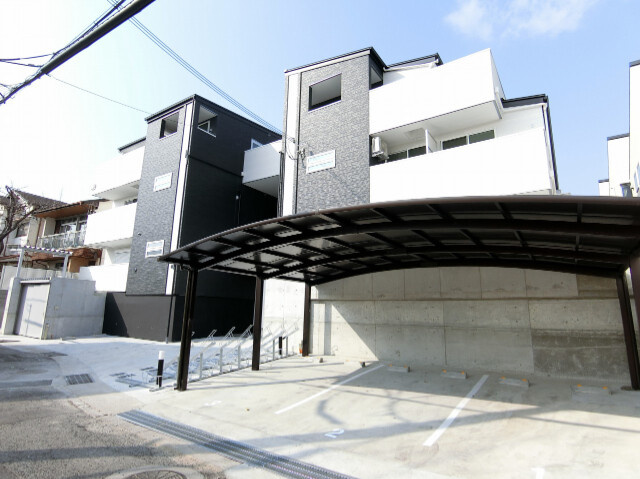 メゾン須磨離宮の外観