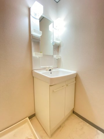 プレジオ王塚台の洗面所