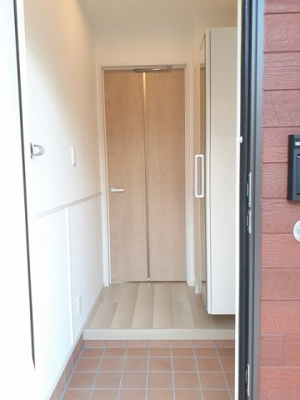 【玄関】 | ふぇりす・くらら