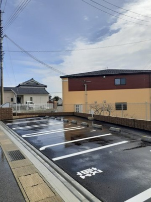 【駐車場】 | ふぇりす・くらら