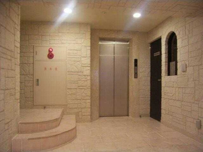 【ロビー】 | ZOOM銀座2丁目Second(ズーム銀座2丁目セカンド)【旧：アヴァンティーク銀座２丁目弐番】