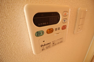 【設備】 | デスパシオ　Ｄ | 給湯器パネルです