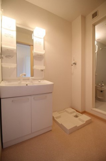 【洗面所】 | デスパシオ　Ｄ | 使いやすい洗面所です