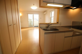 【居間・リビング】 | デスパシオ　Ｄ | こちらの居間で趣味の時間をお楽しみください